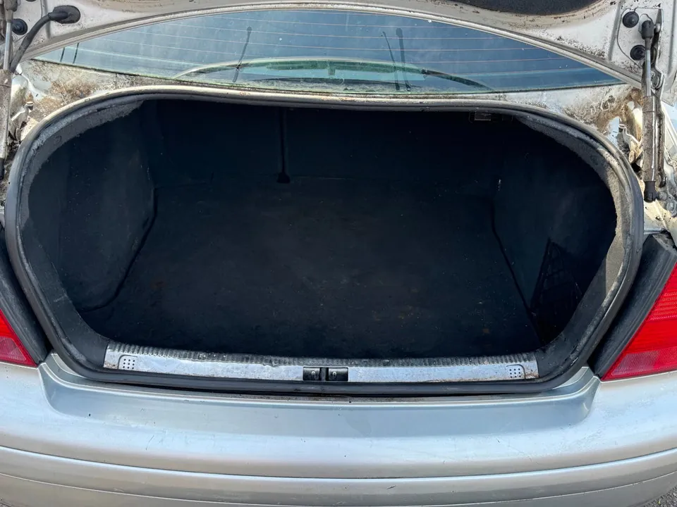Volkswagen Jetta 2003 photo 5