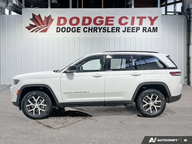 Jeep Grand Cherokee 2024 photo 2