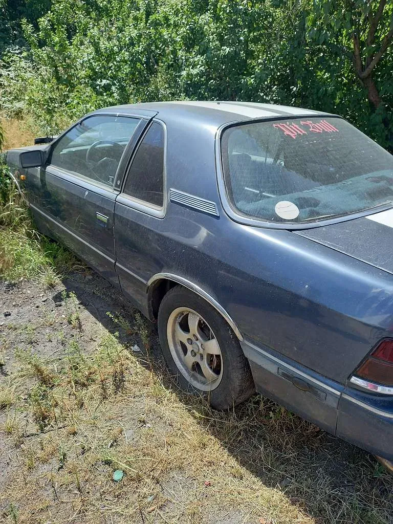 Chrysler Le Baron 1984 photo 2