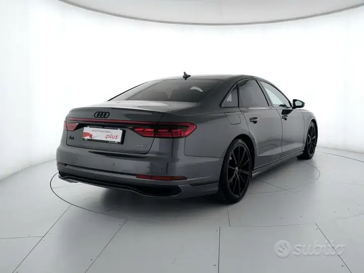 Audi A8 2024 photo 5