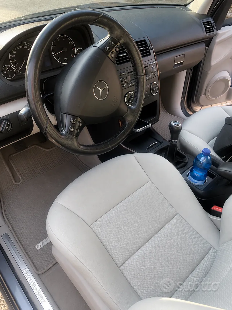 Mercedes-Benz A-Class 2008 photo 2