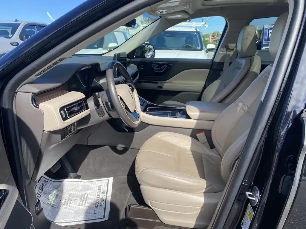 Lincoln Aviator 2023 photo 3