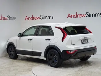 Kia Niro 2023 photo 3