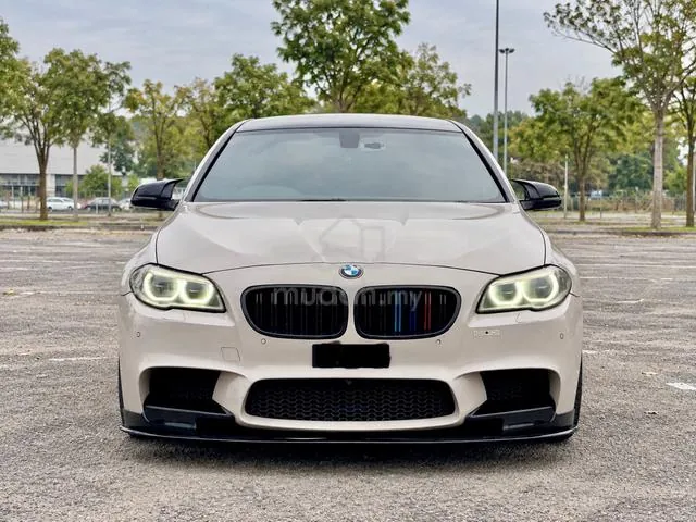 BMW 528I
