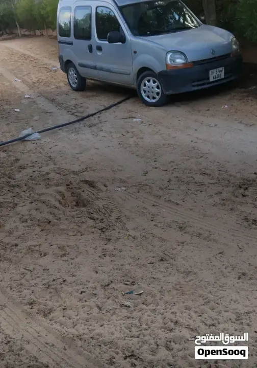 Renault Express 2010 photo 5