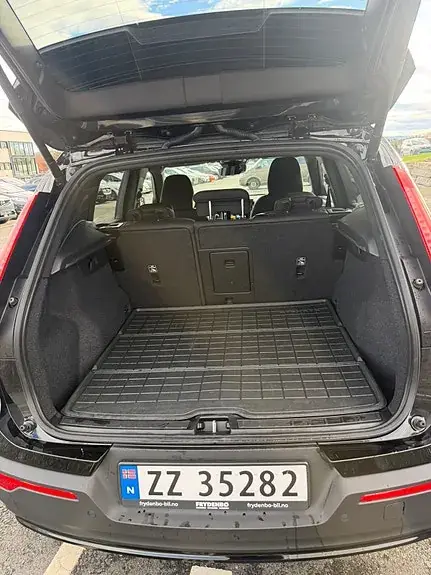 Volvo Xc40 2023 photo 5
