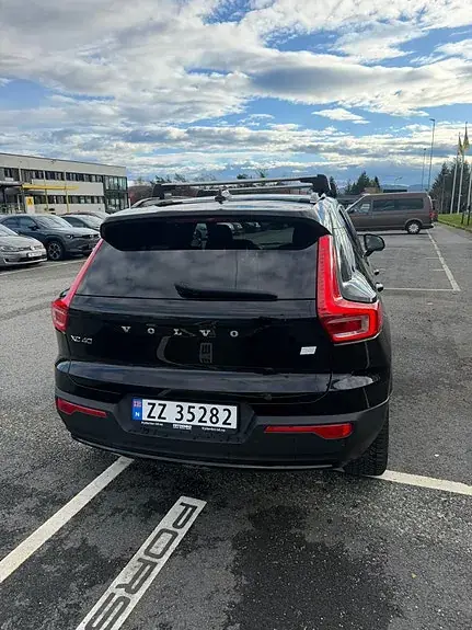Volvo Xc40 2023 photo 4