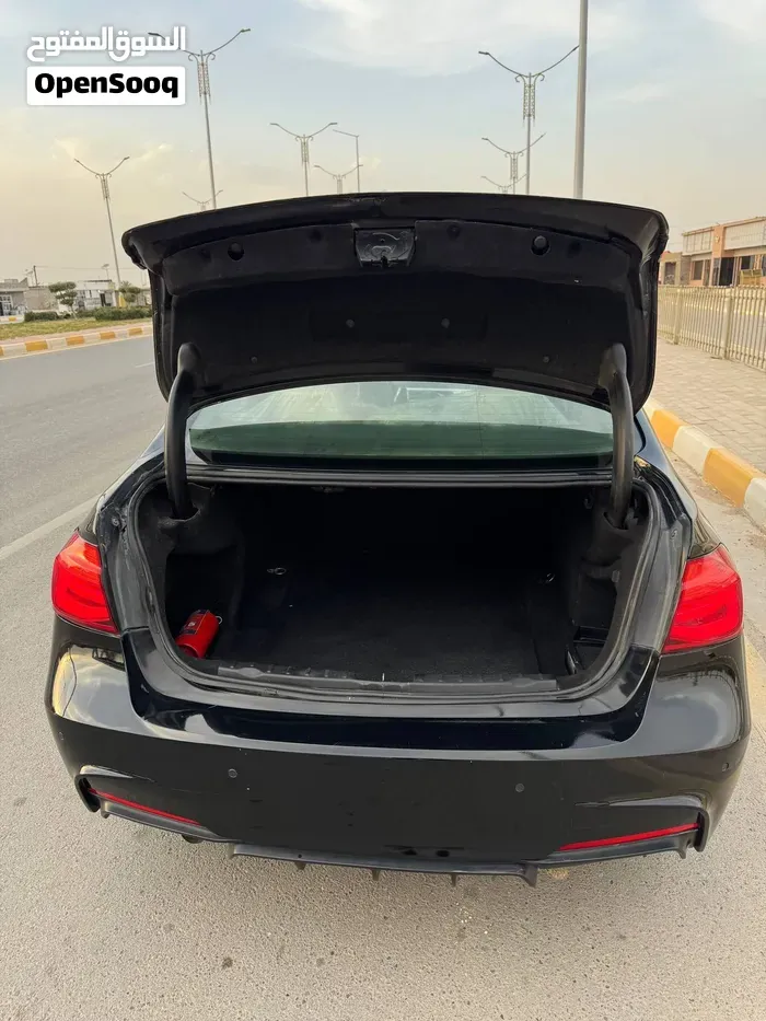 BMW 3 Series 2018 photo 2