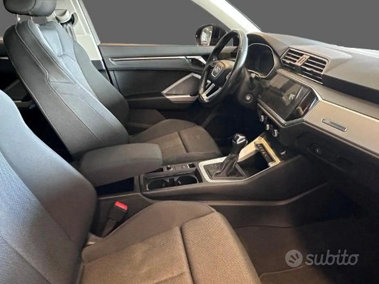 Audi Q3 2022 photo 3