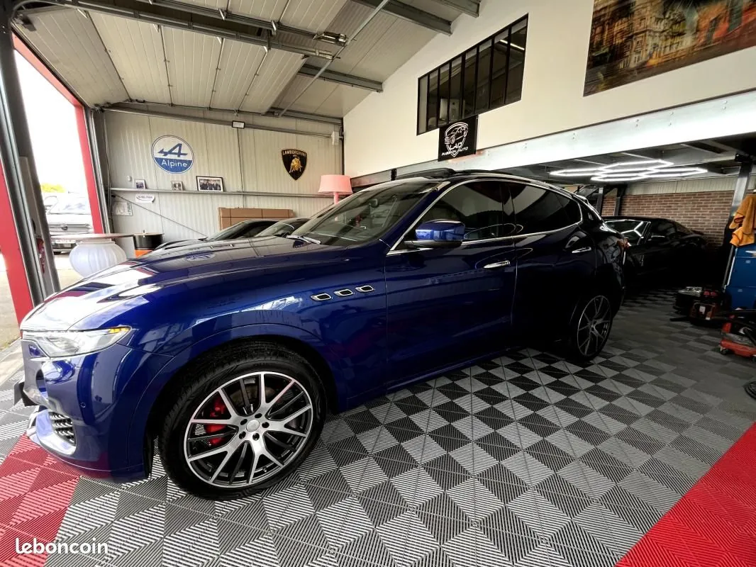 Maserati Levante 2017 photo 2