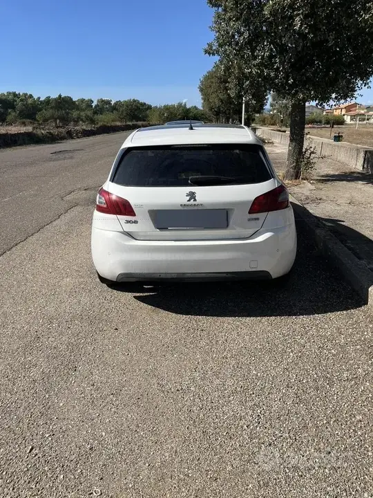 Peugeot 308 2014 photo 3