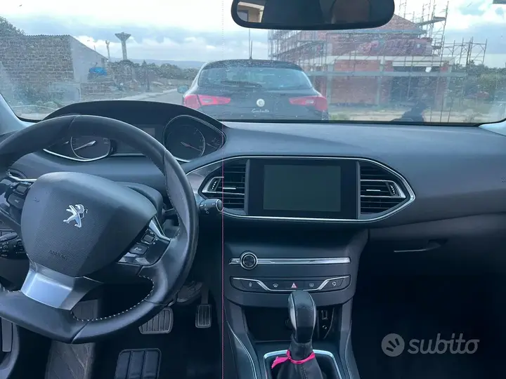 Peugeot 308 2014 photo 5