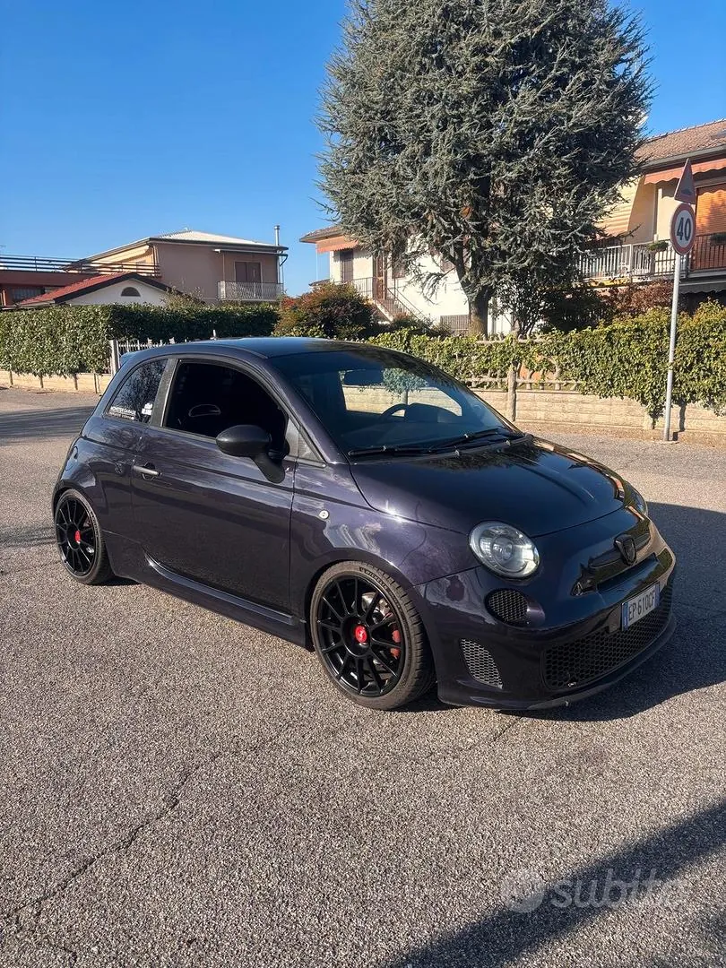 Abarth 500 2013 photo 2