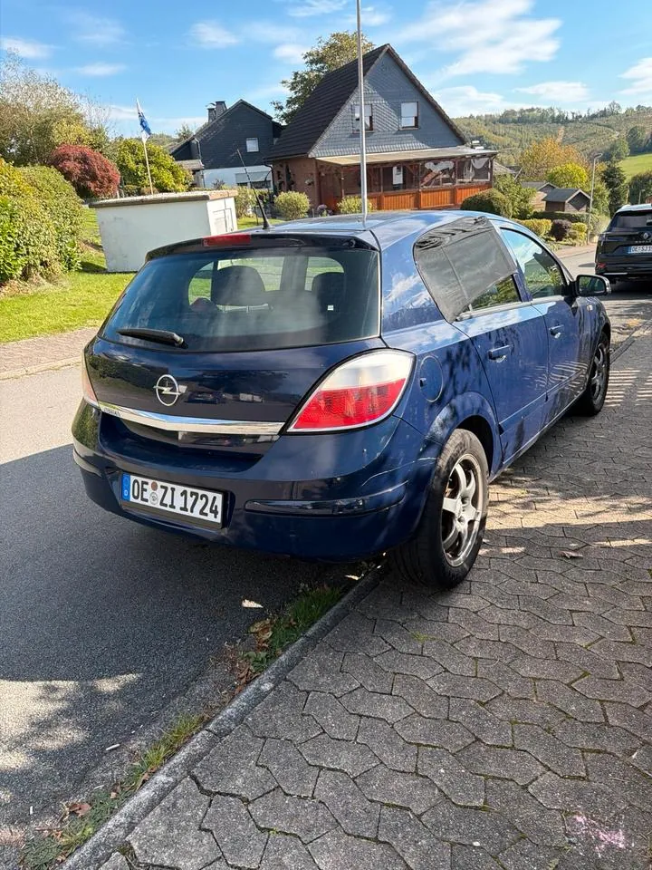 Opel Astra H