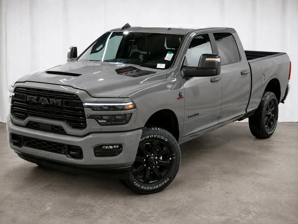 Ram 3500 Laramie 2026 photo 3