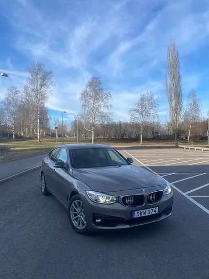 BMW 320 2015 photo 2