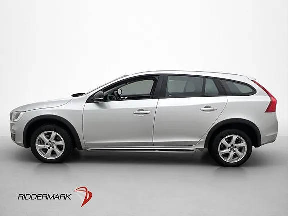 Volvo V60 Cross Country 2016 photo 4