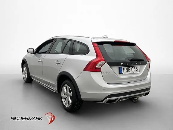 Volvo V60 Cross Country 2016 photo 5