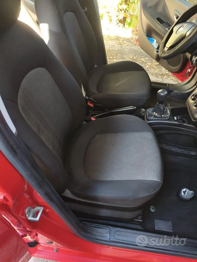 Fiat Punto 2013 photo 4