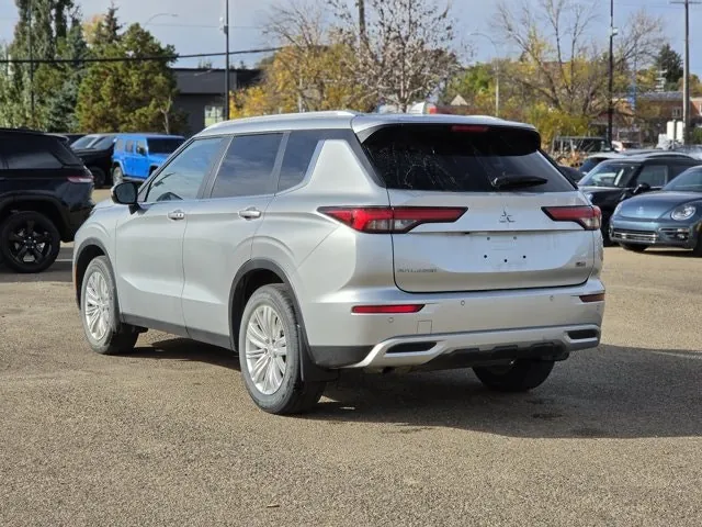 Mitsubishi Outlander 2024 photo 4
