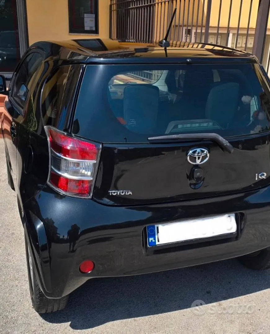 Toyota Iq 2010 photo 3