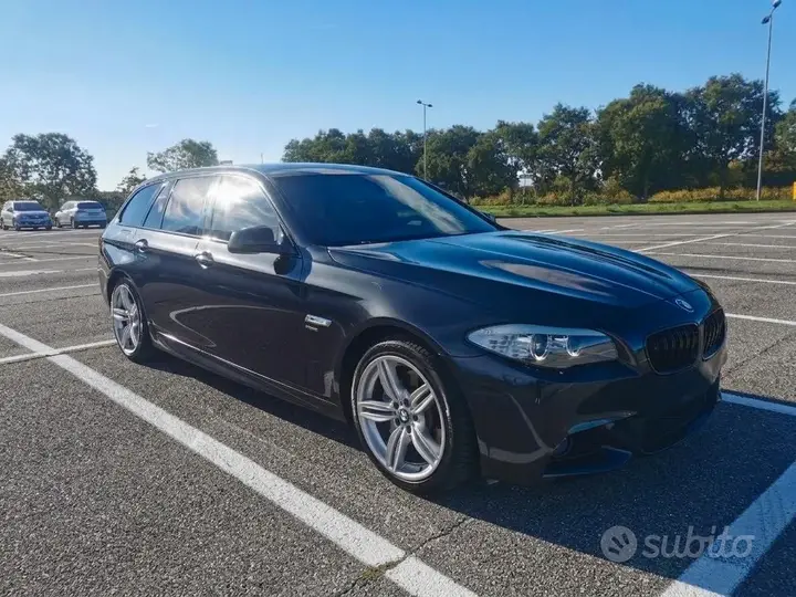 BMW 525D 2011 photo 2