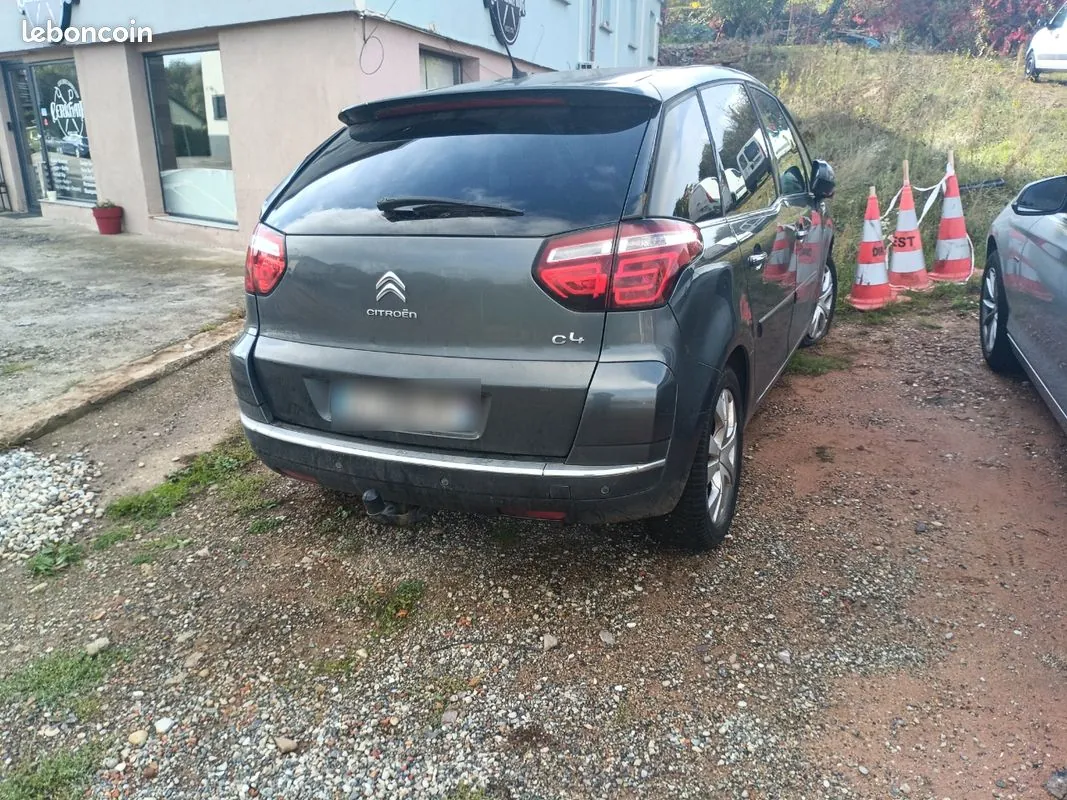Citroen C4 Picasso 2013 photo 3