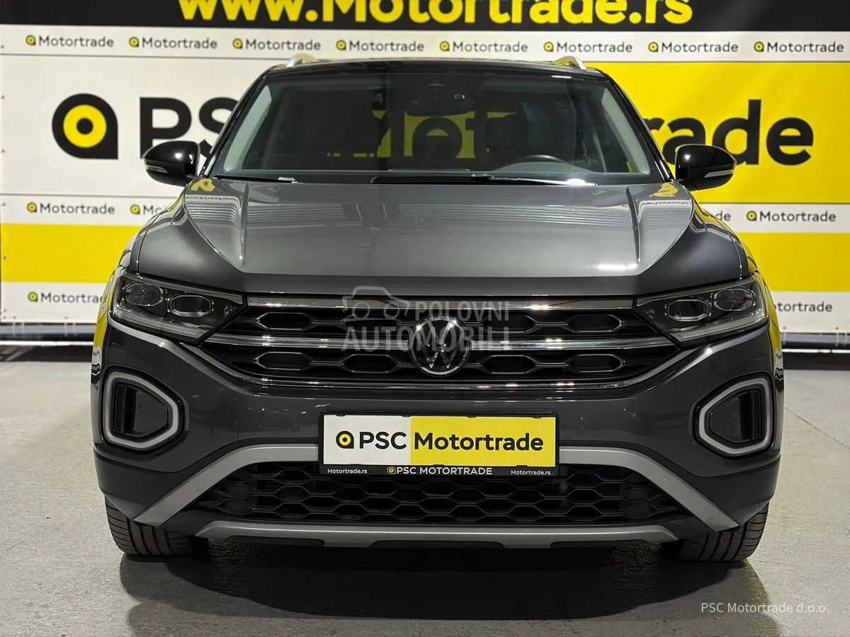 Volkswagen T-Roc 2023 photo 3