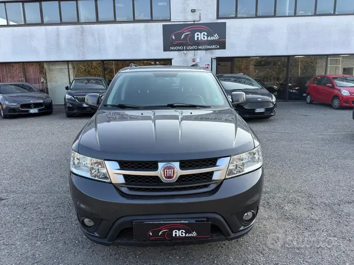 Fiat Freemont 2015 photo 2