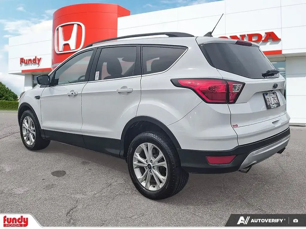 Ford Escape 2019 photo 3