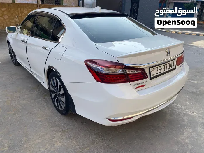 Honda Accord 2017 photo 4