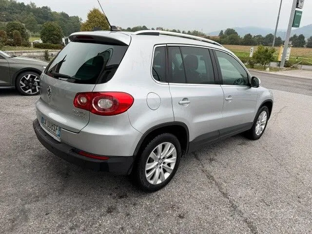 Volkswagen Tiguan 2010 photo 4
