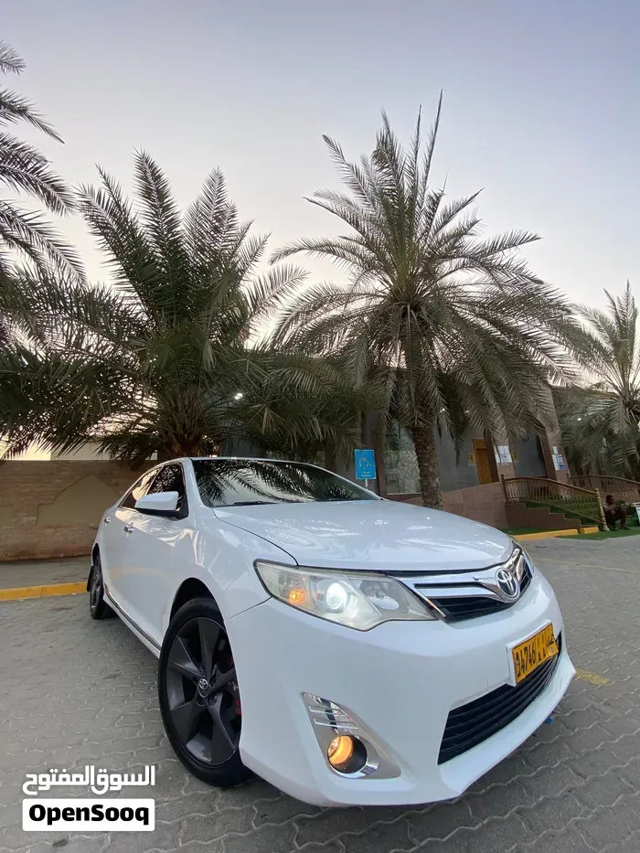 Toyota Camry 2012 photo 2
