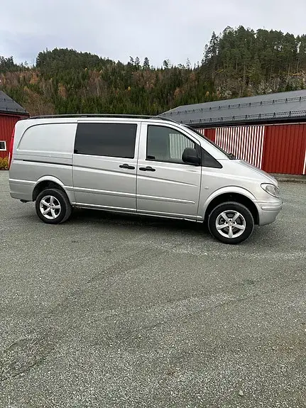 Mercedes-Benz Vito 115 2005 photo 3