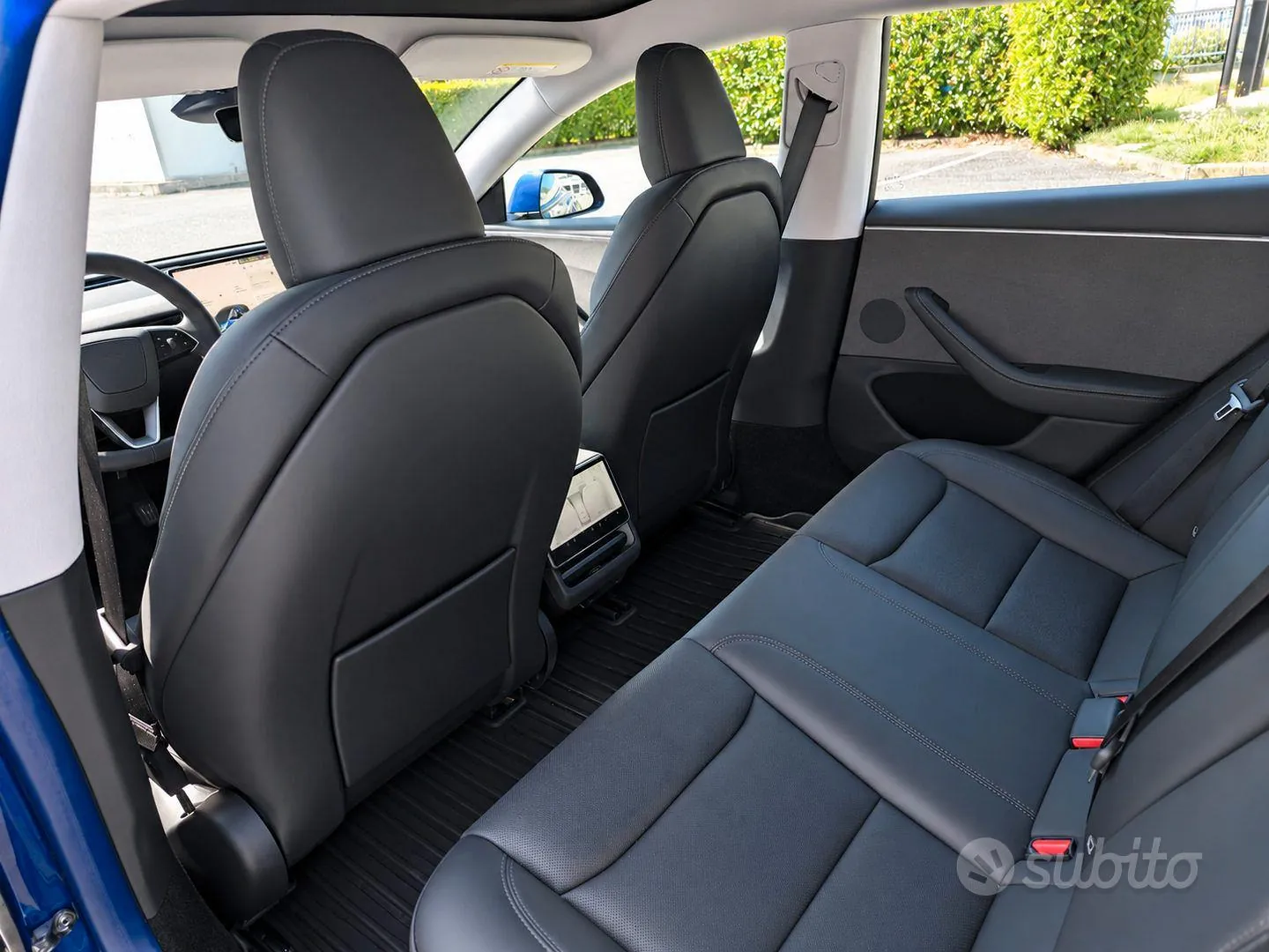 Tesla Model 3 2023 photo 5