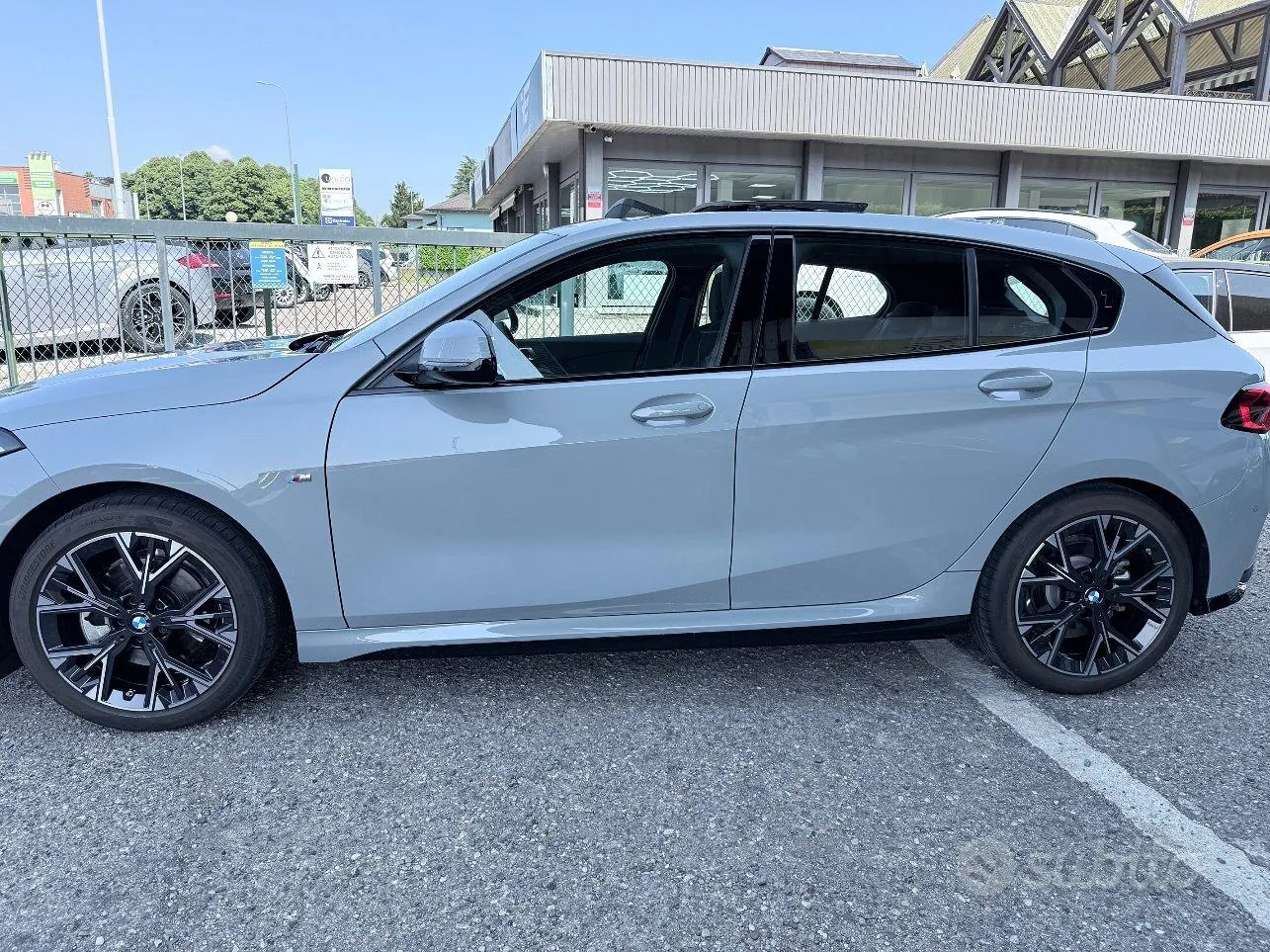 BMW 120 2025 photo 4