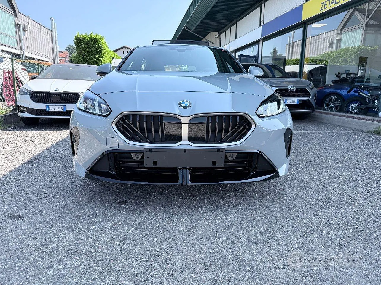 BMW 120 2025 photo 2