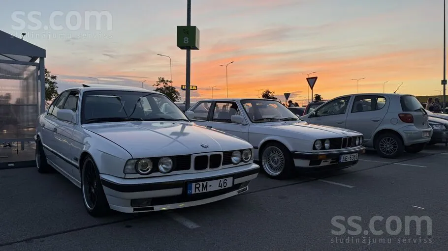 BMW 525I