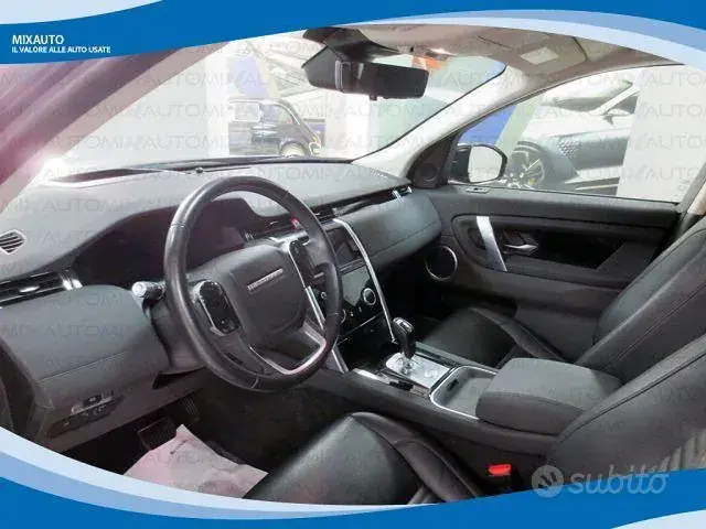 Land Rover Discovery Sport 2020 photo 3