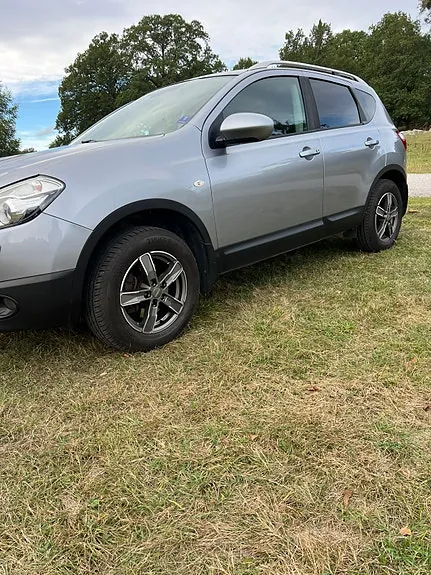 Nissan Qashqai 2010 photo 4