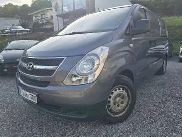 Hyundai H1 2011 photo 3
