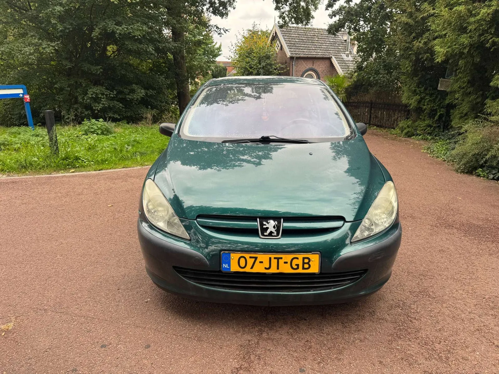 Peugeot 307 2002 photo 2