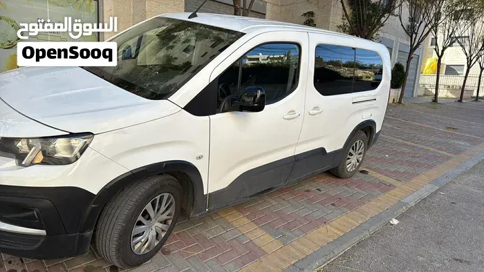 Peugeot Rifter 2022 photo 2