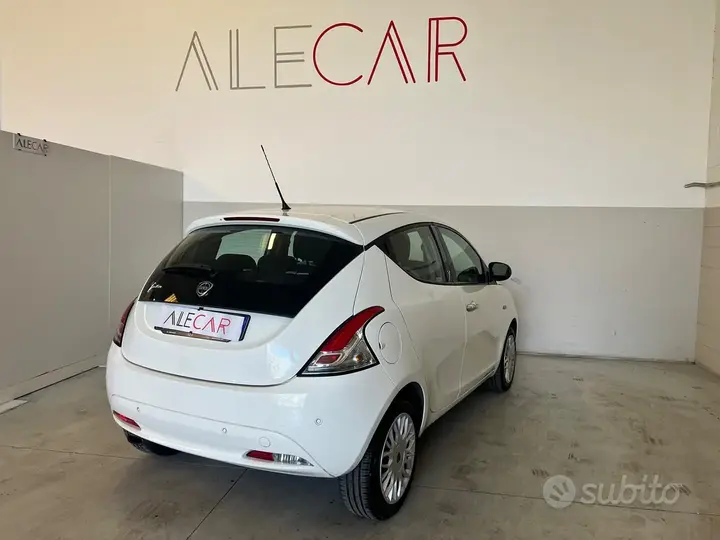 Lancia Ypsilon 2017 photo 3