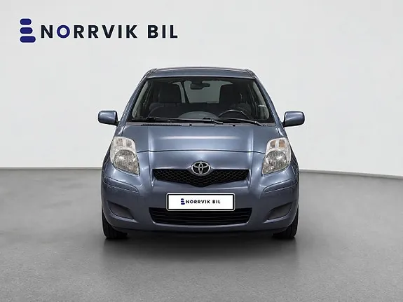 Toyota Yaris 2009 photo 2
