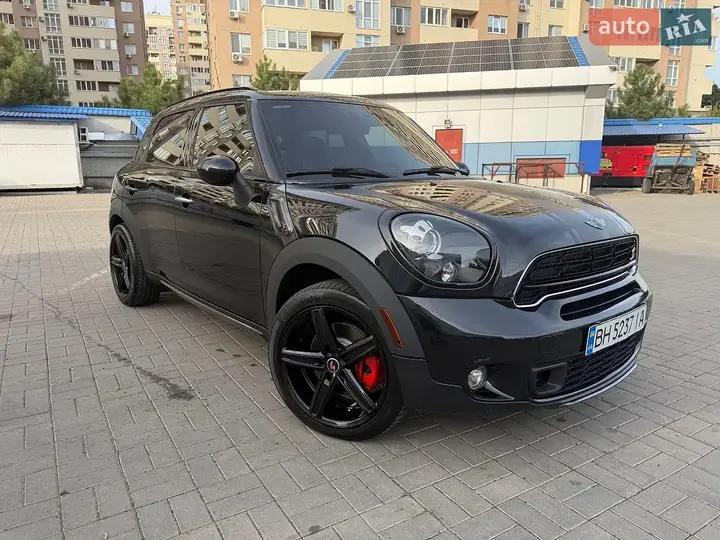 Mini Countryman 2015 photo 2