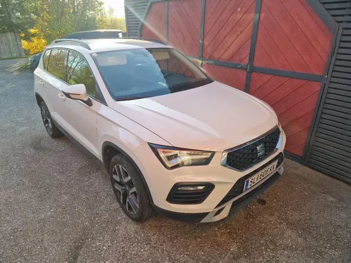 Seat Ateca 2022 photo 2
