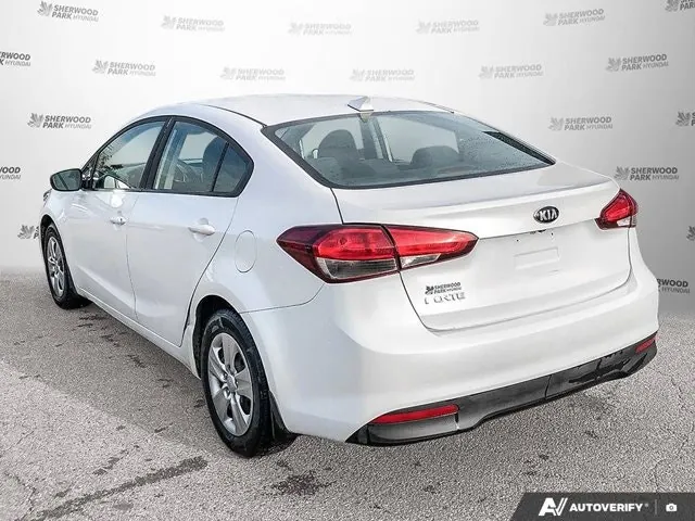 Kia Forte 2017 photo 4