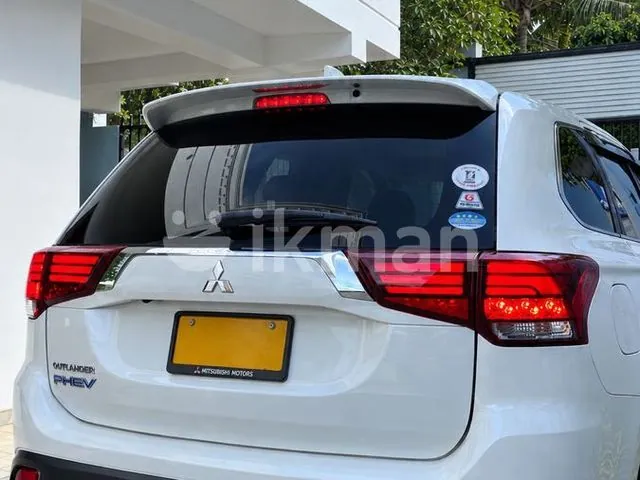 Mitsubishi Outlander 2016 photo 3