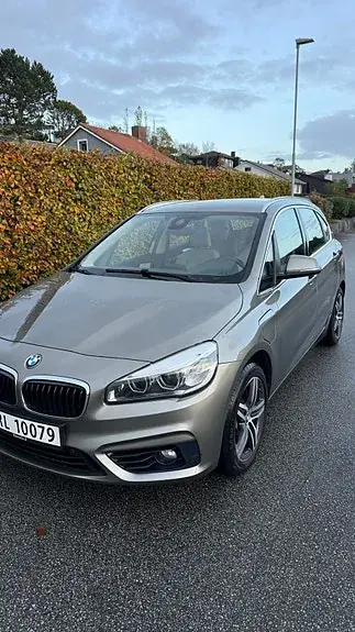 BMW 225Xe 2016 photo 4